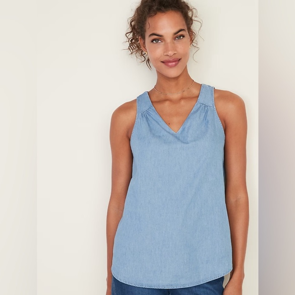 NWT Old Navy Chambray Sleeveless Blouse